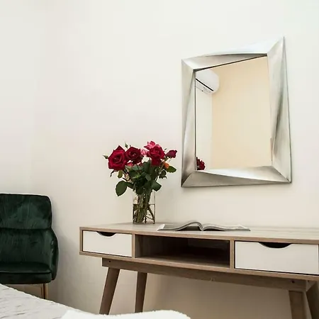 Vagia House 펜션 레팀노